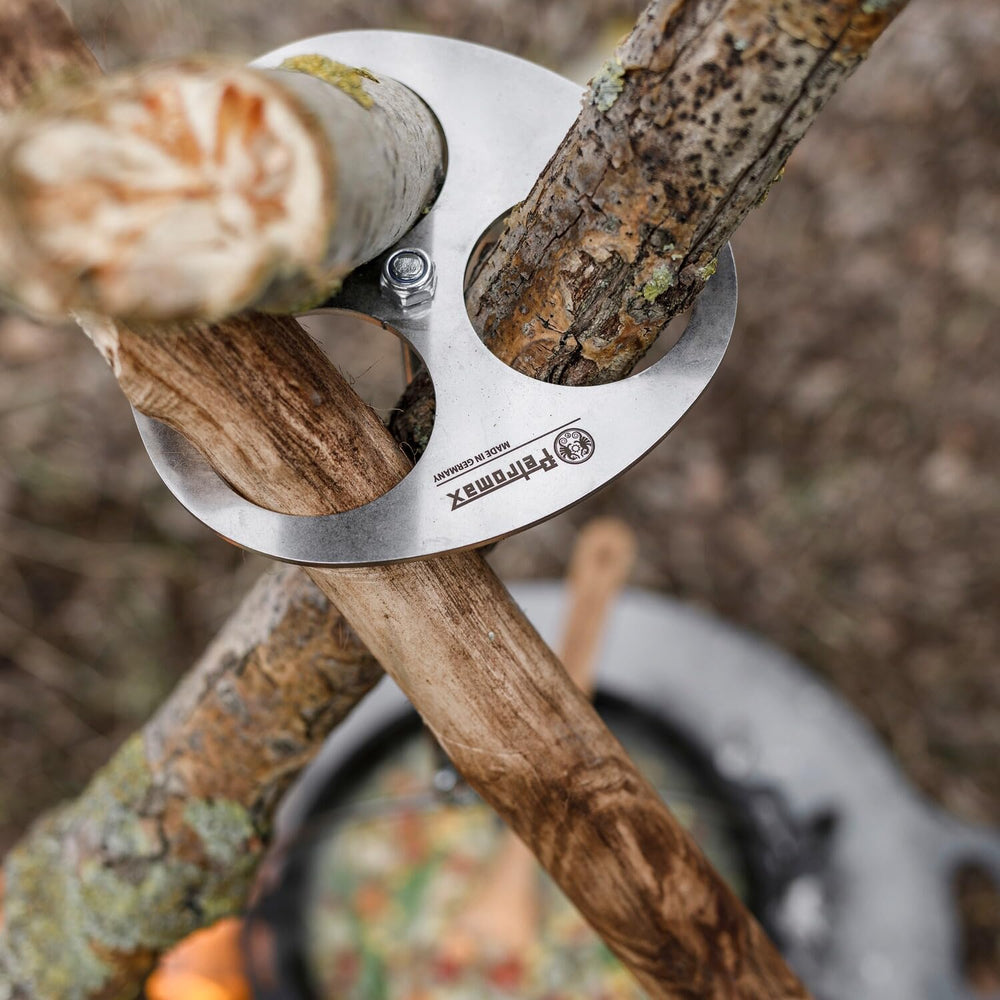Petromax compact set fits in a rucksack for easy transport.