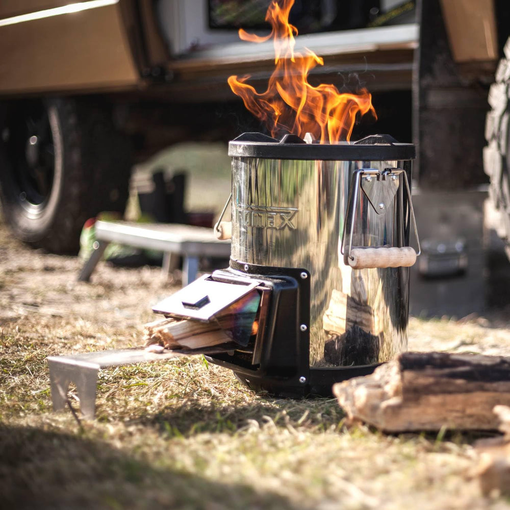 Petromax Rocket Compact Stove even heat with cast iron surface