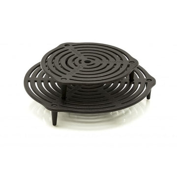 Petromax Stack Grate in use atop a Dutch oven enabling multi-level cooking.