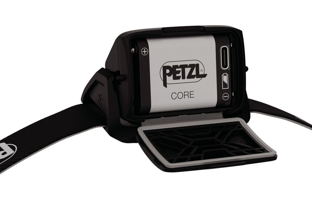 Petzl ACTIK CORE battery indicator visible during use