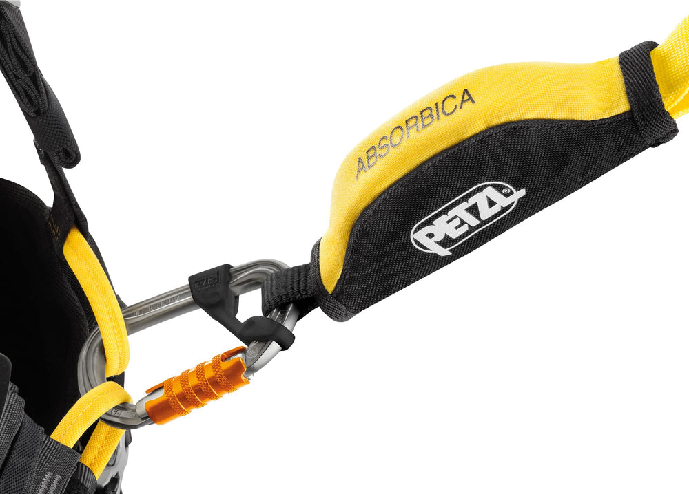 Petzl CAPTIV bar highlights broad carabiner compatibility.