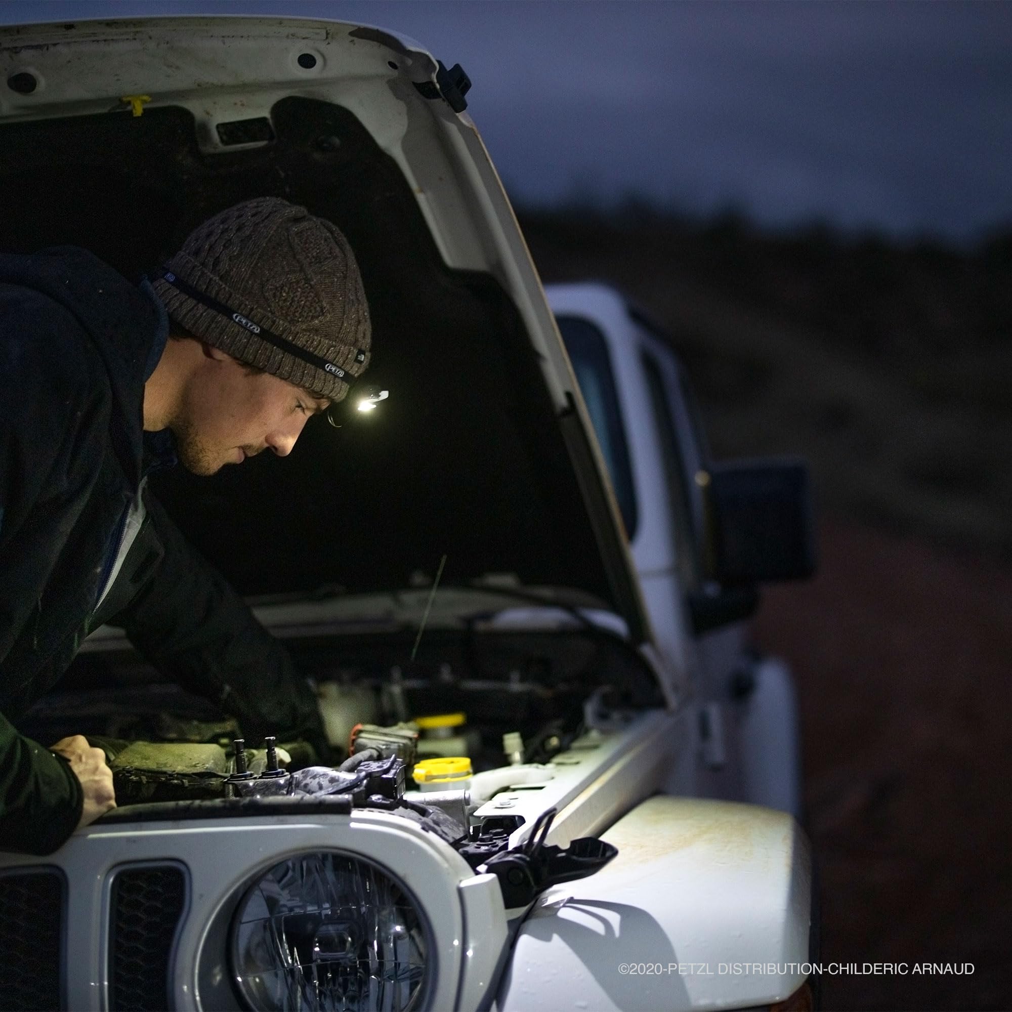Petzl e+LITE temperature range feature for extreme conditions