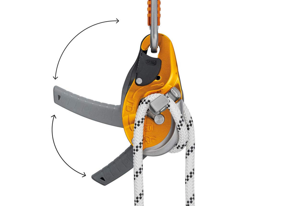 PETZL I’D Evac Descender demonstrates rope compatibility with 10–11.5 mm lines