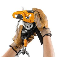 Rope-attachment view shows compatibility with 10–11.5 mm ropes for rope access.