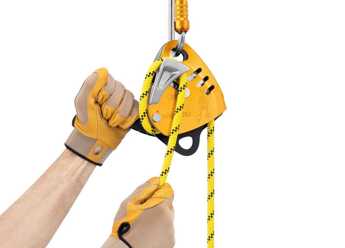 Petzl Maestro S AUTO-LOCK mode secures rope when idle.