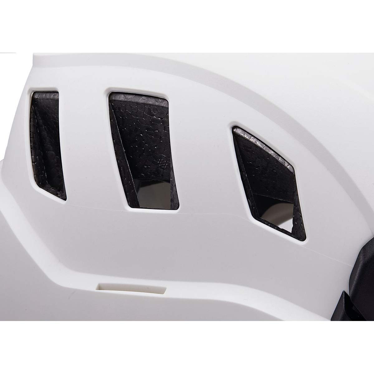 Petzl Strato Vent's dual chinstrap adapts to height or ground work