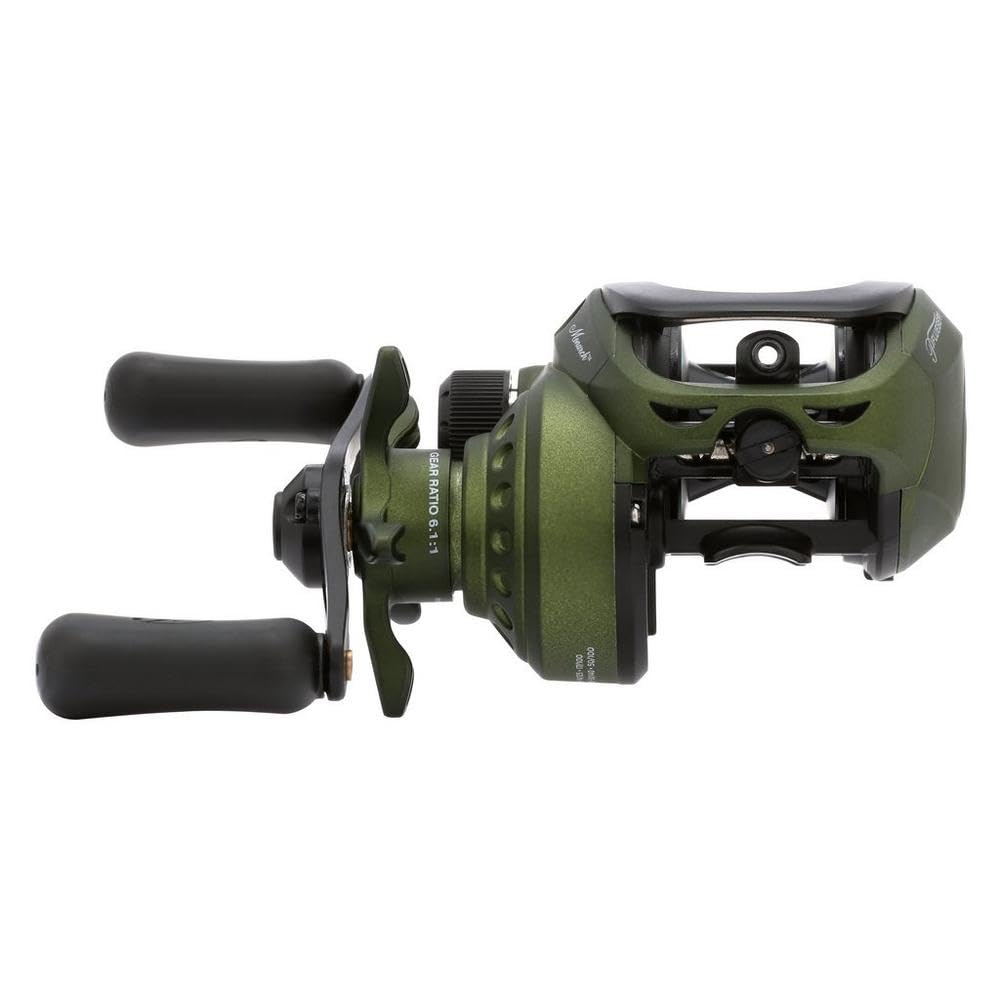 Pflueger Monarch multi-disc star drag provides smooth, reliable drag performance.