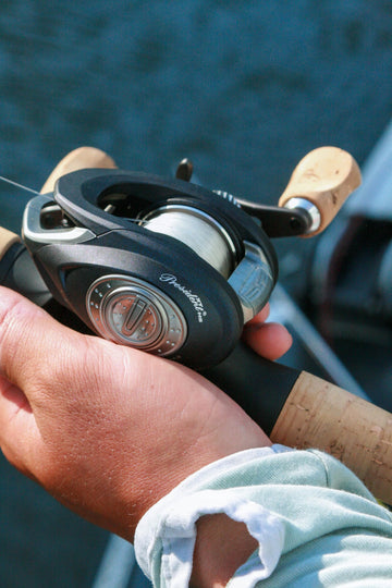 Pflueger President XT line capacity indicators support accurate mono and braid spooling.
