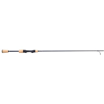 Pflueger President XT graphite blank closeup highlights lightness and responsive action.