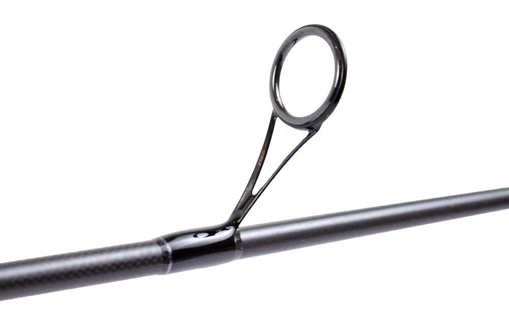 Phenix Rods Recon Elite ergonomic handle enhances grip and all-day comfort during sessions.