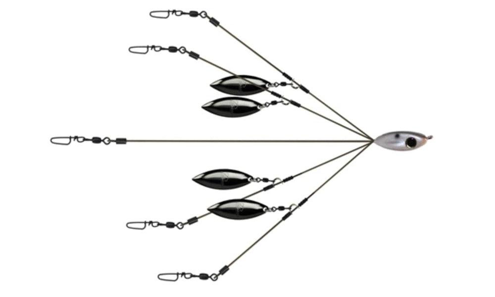 Picasso Bait Ball Finesse in water emphasizes blade vibration to attract fish.