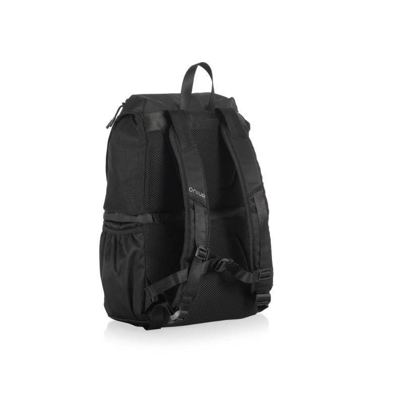 Picnic Time Tarana shoulder straps offer comfort on long hikes.