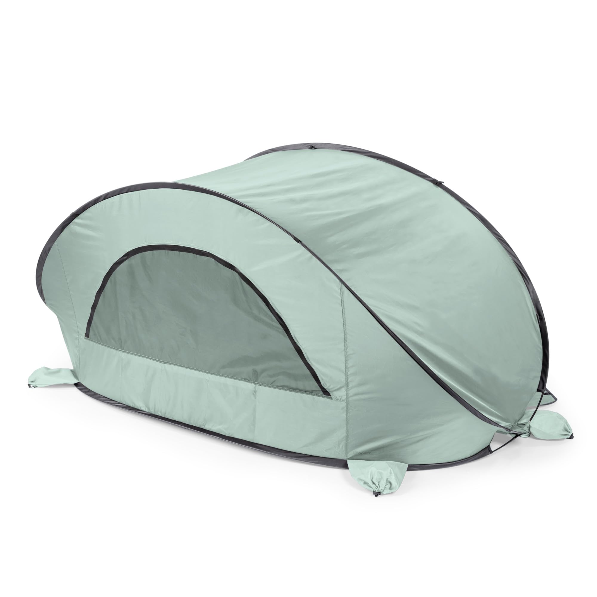 Lightweight shell and fiberglass frame deliver stable shelter in breeze.