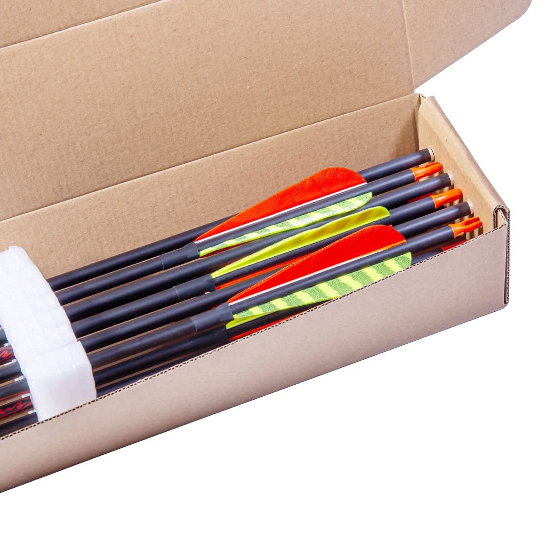 Pinals arrows with removable 12-piece inserts for length adjustments.