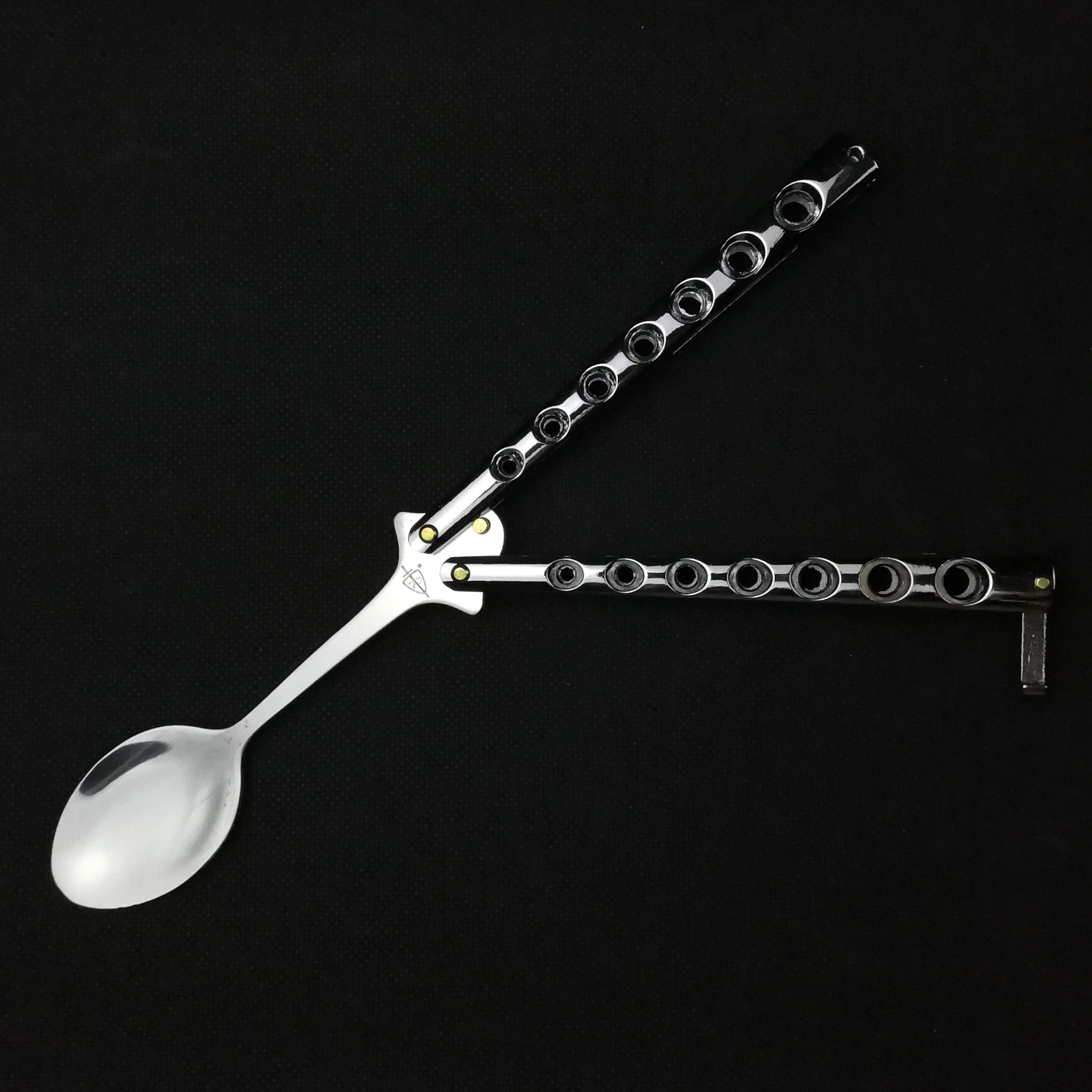 PinbWD butterfly spoon-saw edge for light camp prep.