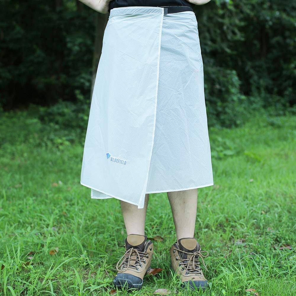 PinbWD rain skirt with adjustable waistband fits 50–100 cm for versatile wear.