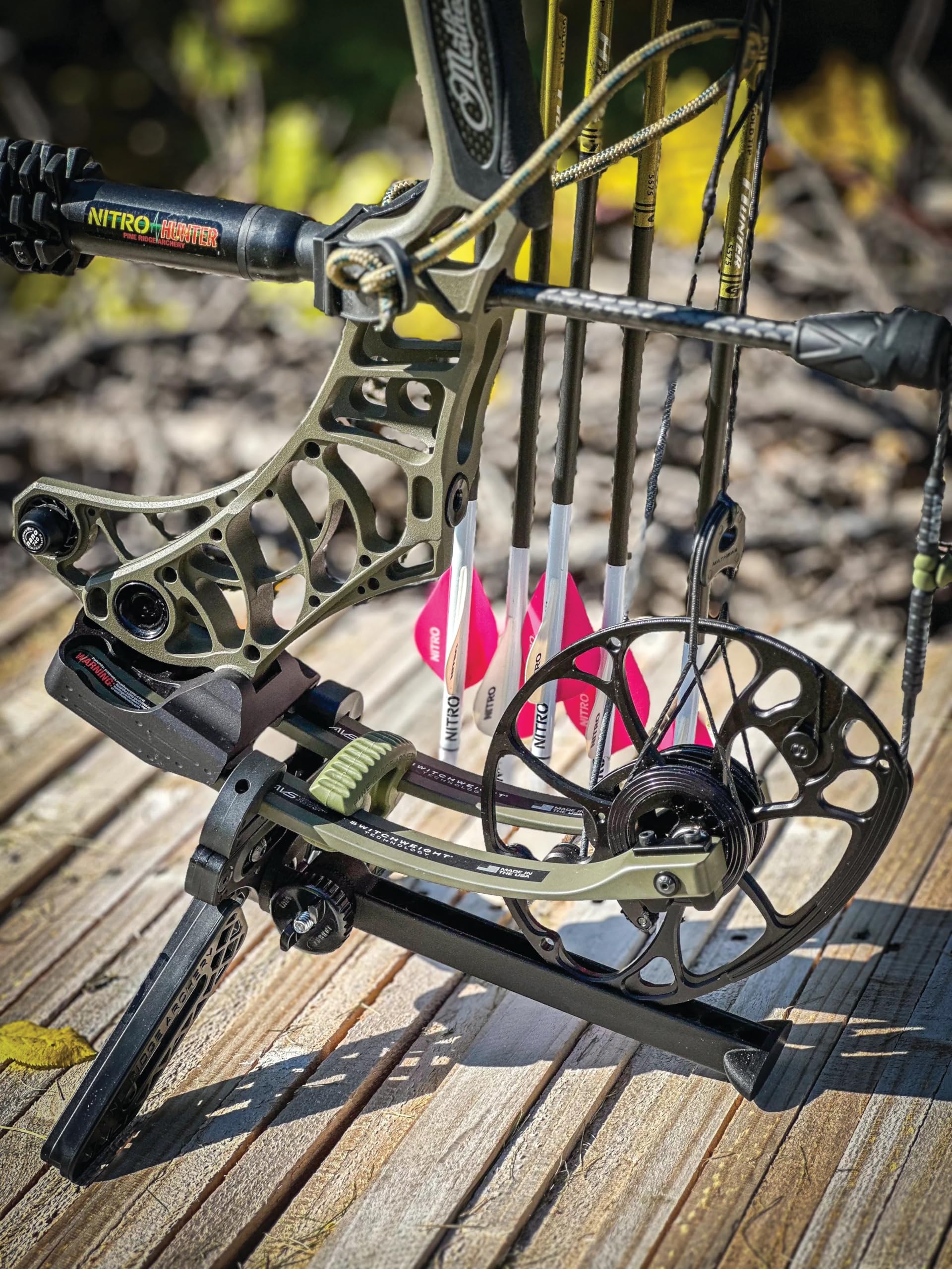 Pine Ridge Kwik Stand shows cam trough keeping bows clean.
