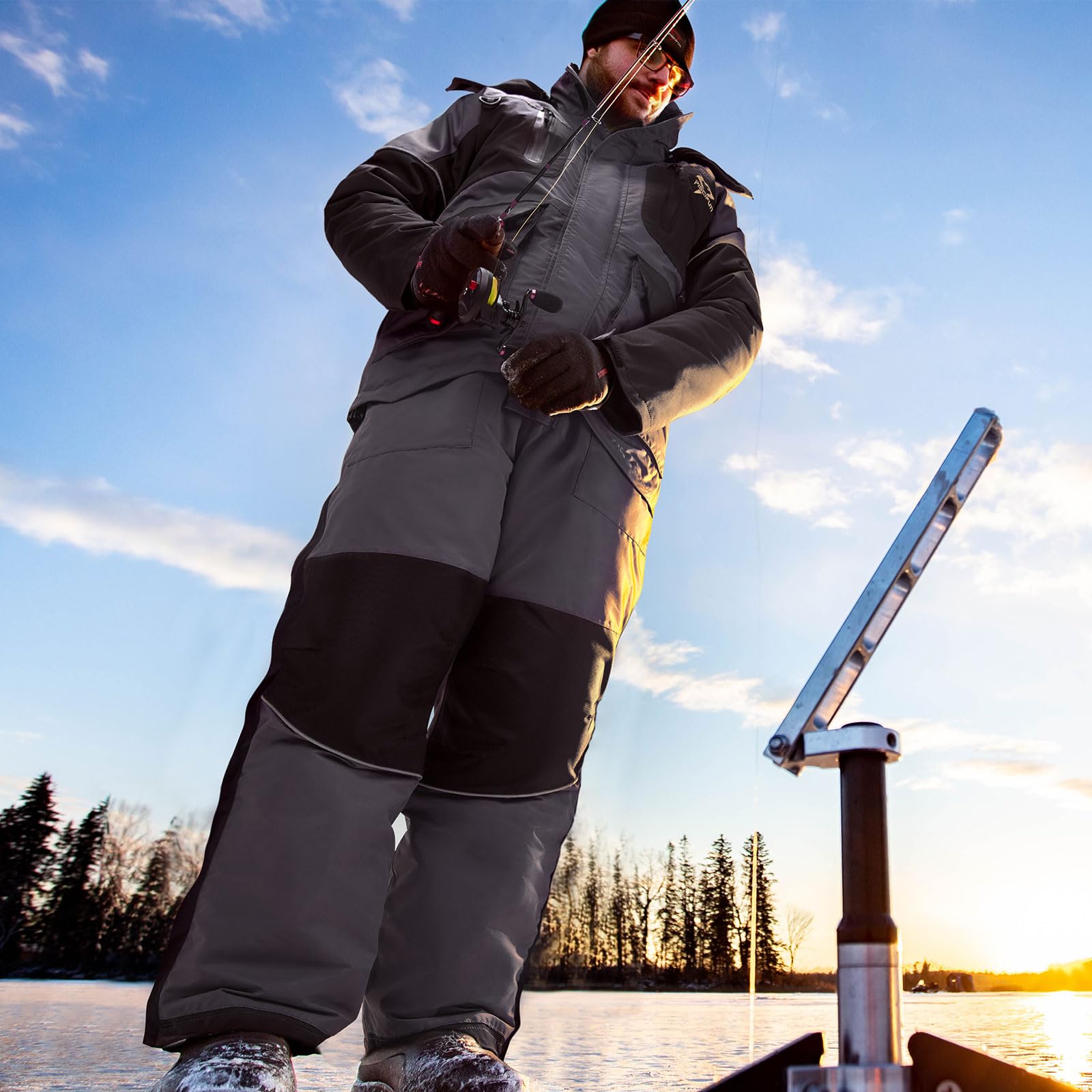 Piscifun ice fishing bibs Veil Camo zipper enables easy on/off.