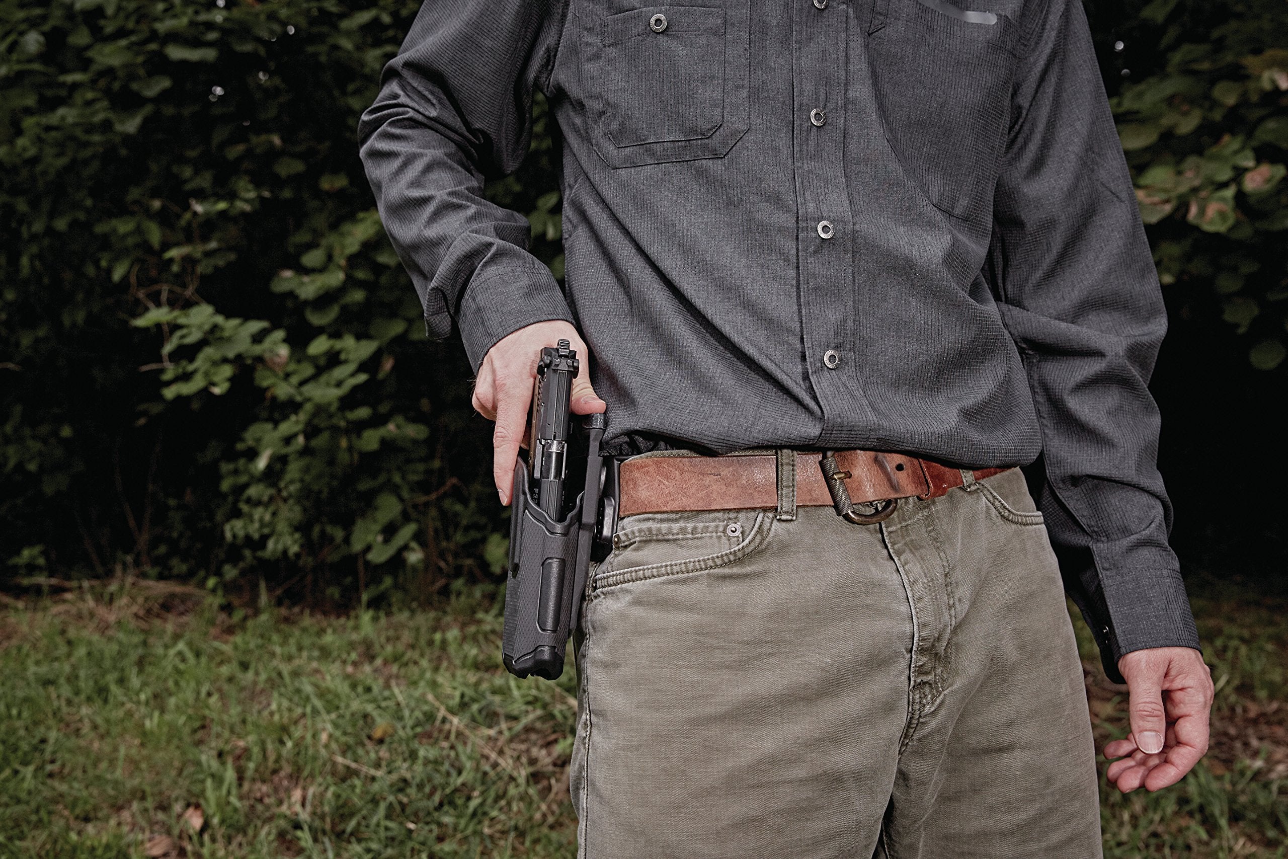 Pistol case with gun holster packaging visuals