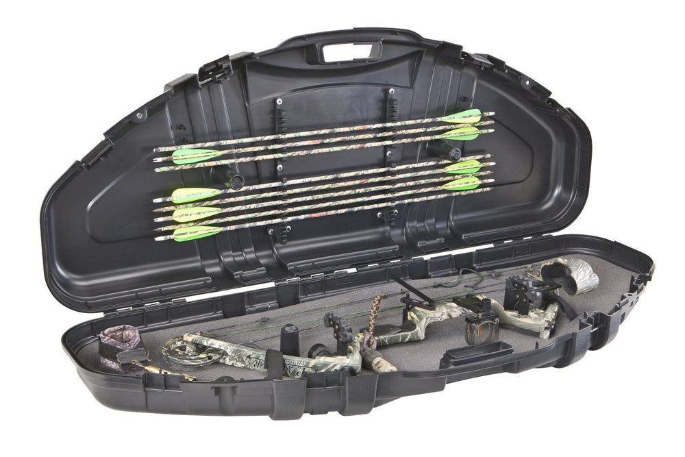 Plano Protector Compound Bow Case stores six arrows to stay organized