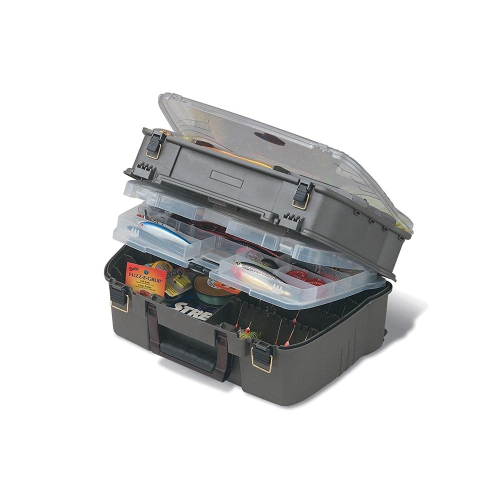 Plano 1444 Magnum Guide Series Tackle Box Graphite/Smoke – front view