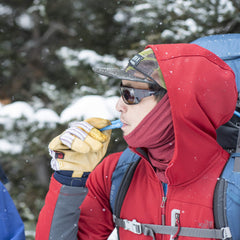 Platypus Hoser taste-free materials prevent flavor transfer during long hikes.