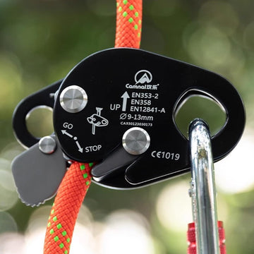 plplaaoo compact rope grab ready for outdoor exploration.