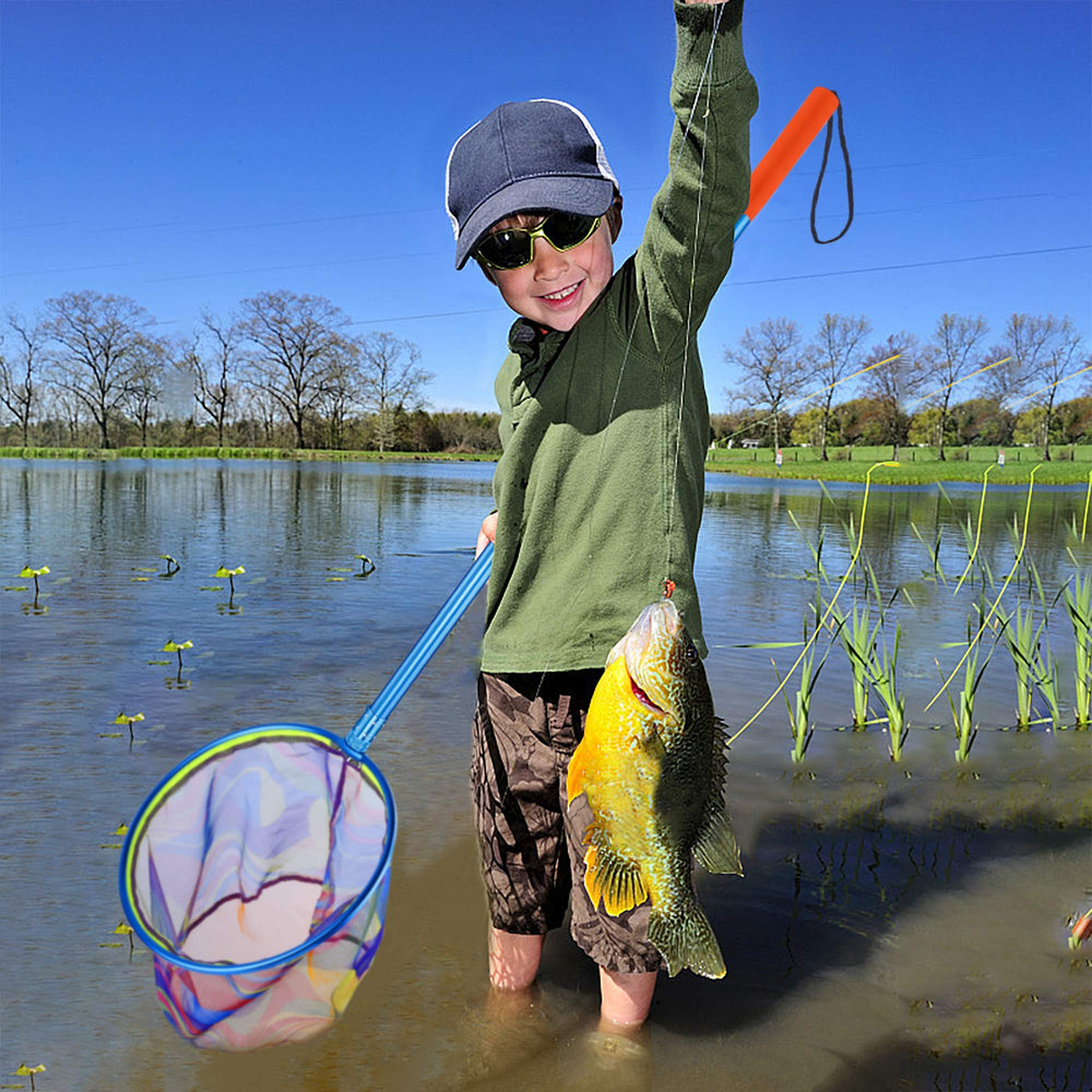 Plusinno Kids Fishing Net folds for easy packing and storage.