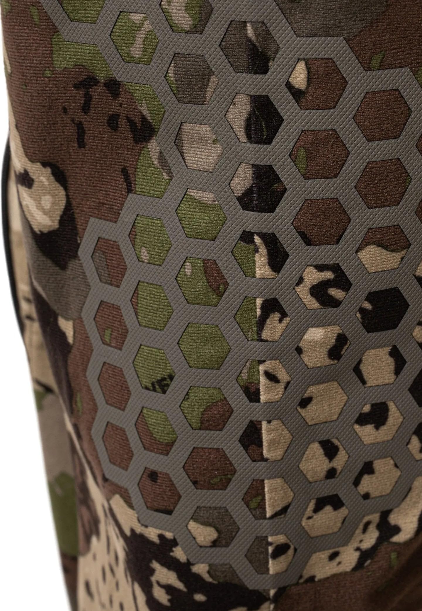 Pnuma Selkirk Pant Caza Camo waterproof-membrane highlights protection in wet terrain.