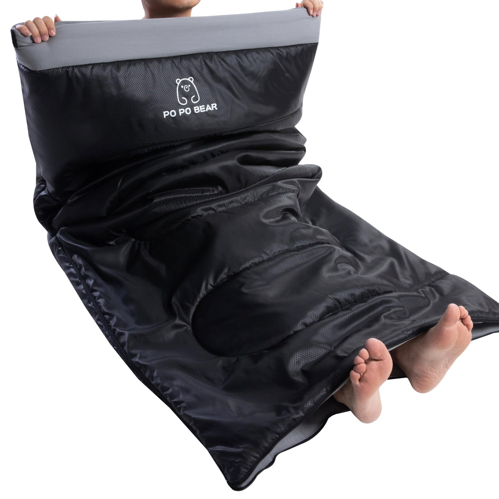 PO PO BEAR sleeping bag right zip highlights easy pairing into a double sleeping bag.