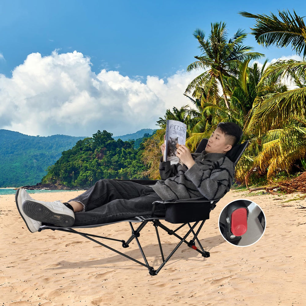 POEPORE chair includes side pockets for phone maps or magazines.