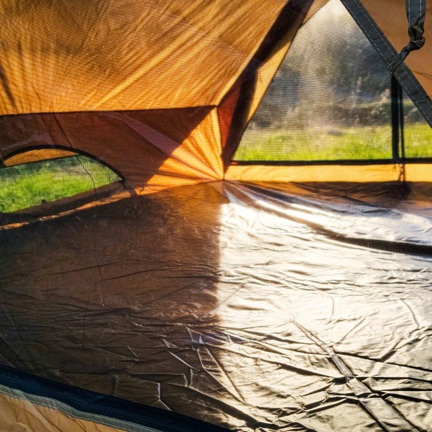 Pomoly Chalet 70 Pro Ember Mat ground sheet preventing sparks near the stove.
