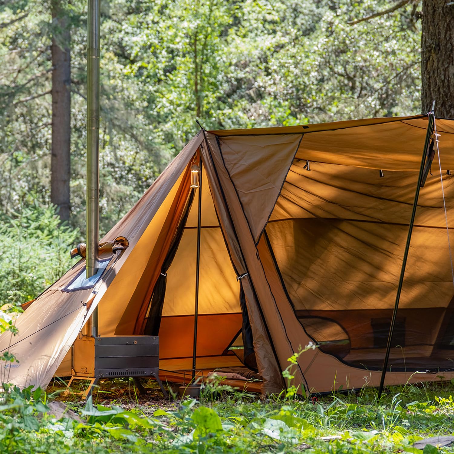 POMOLY STOVEHUT70 fireproof ground sheet included for safer camping.