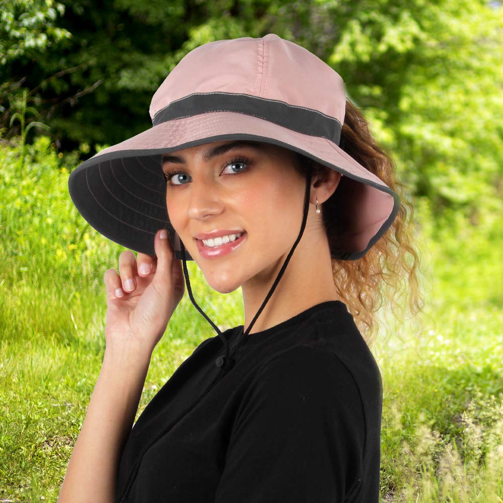 Ponyflo women’s hair-friendly hat suits long and curly hair