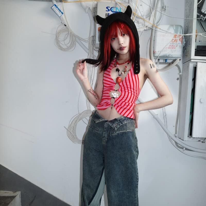 Pooyikoi Y2K street-style ear cap for daily cold-weather outfits