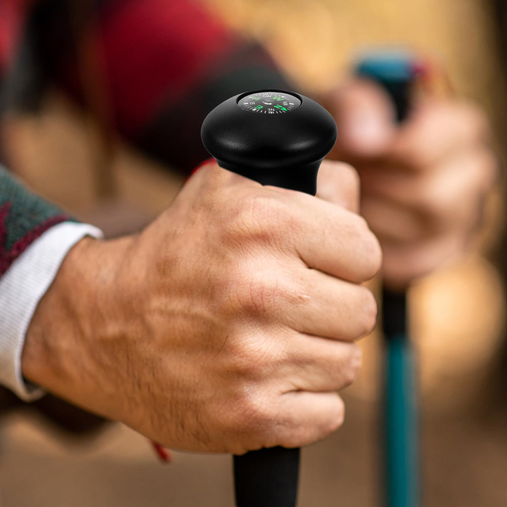 POPETPOP all-in-one-pole accessory enhances navigation and grip.