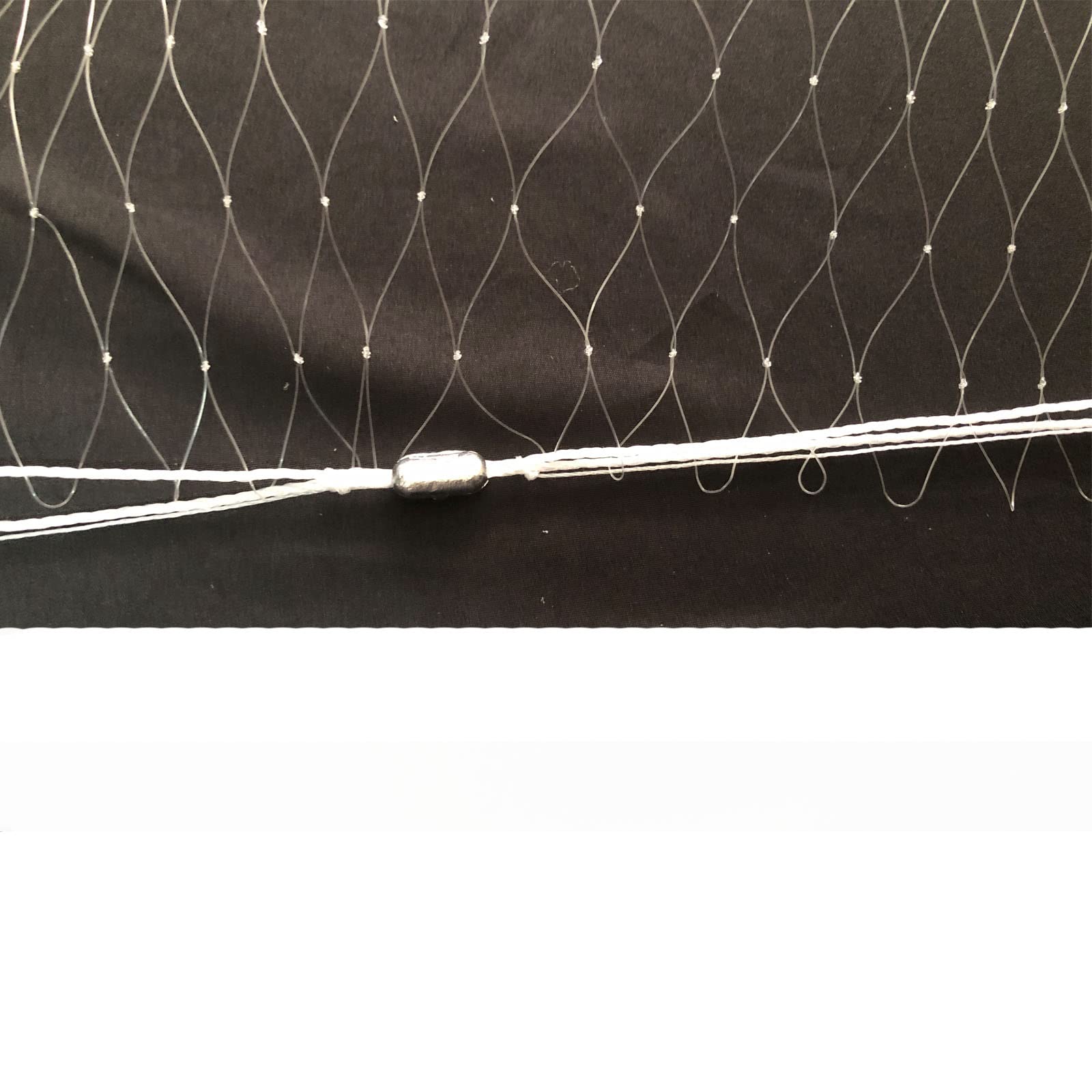 POUI COME DREAM easy-to-untangle net with weighted sinker for sinking performance.
