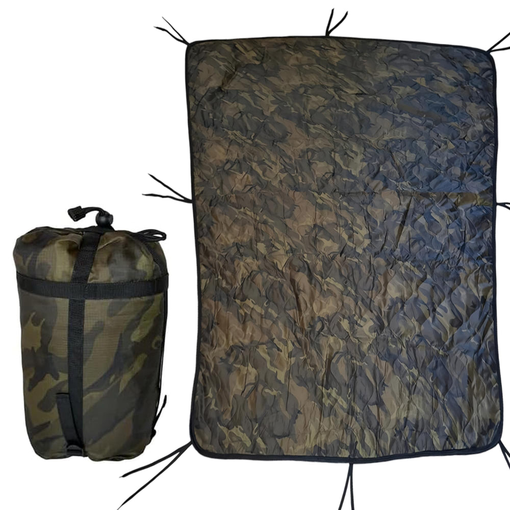 Powell Tool Bags camo woobie blanket waterproof, ideal for camping and outdoor days.
