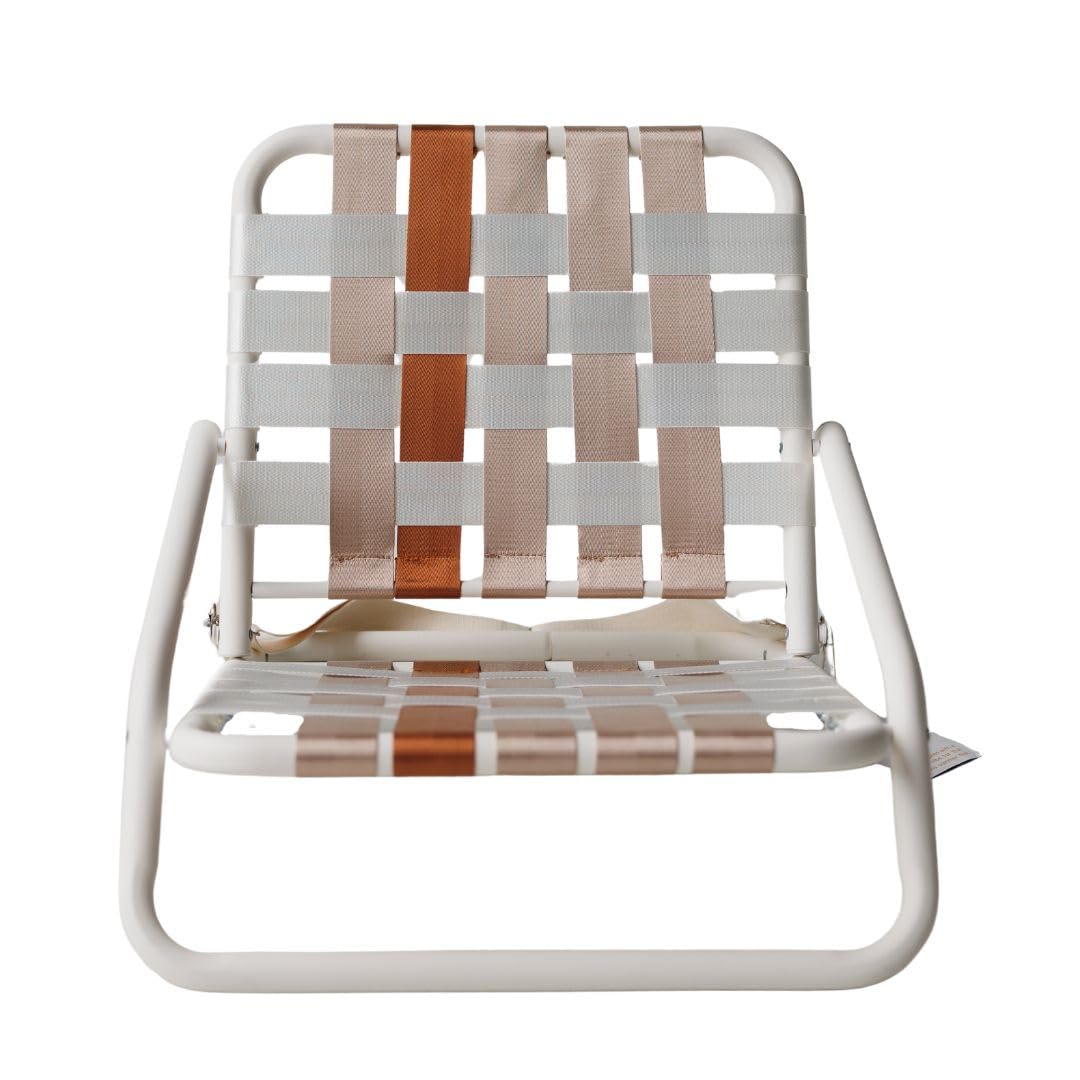 Praia Beach Chair foldable lightweight design for effortless beach setup.