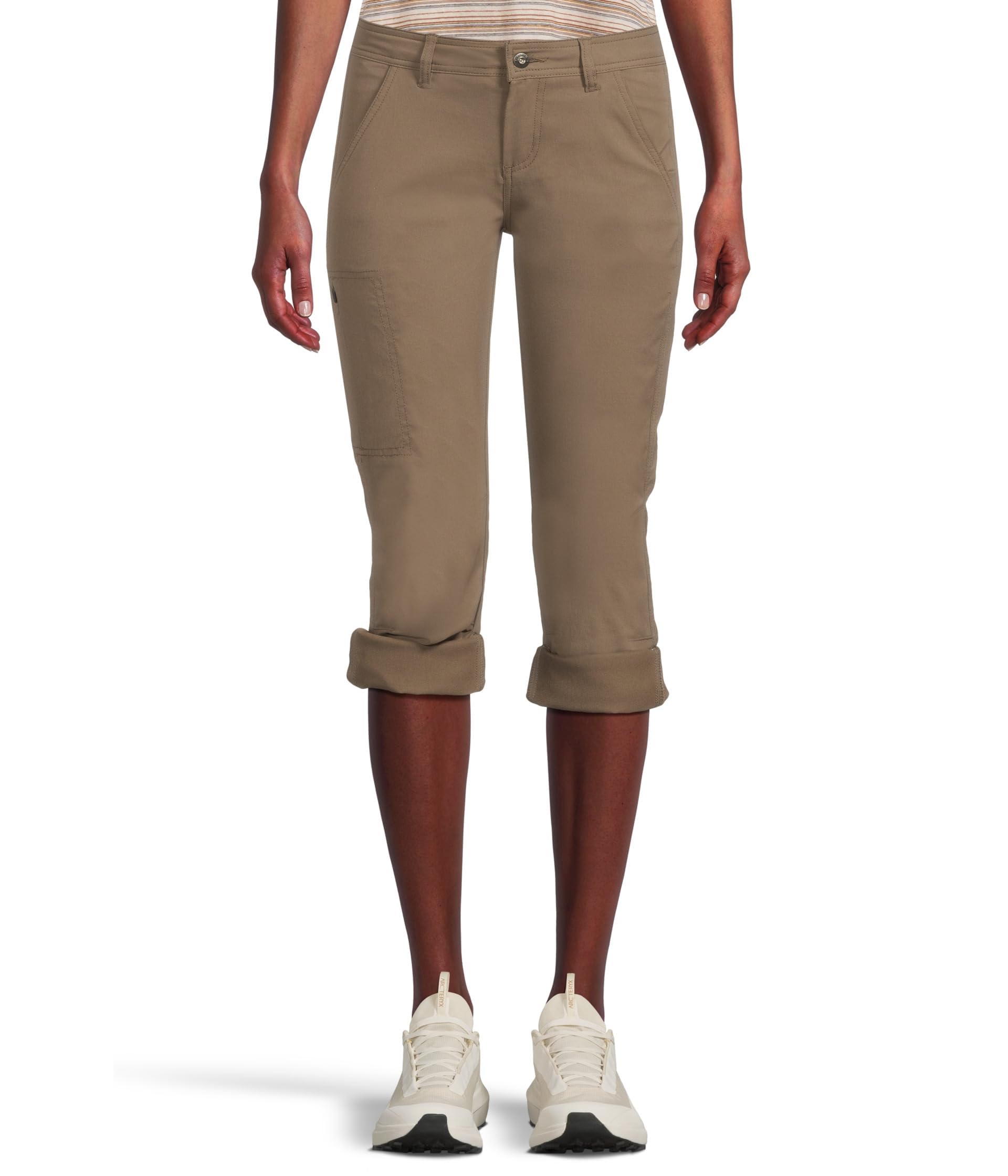 Prana Stretch Zion pants zipper fly detail in Mud color
