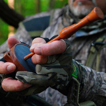 PRIMOS Jackpot one-piece striker provides sharp, loud slate cuts.