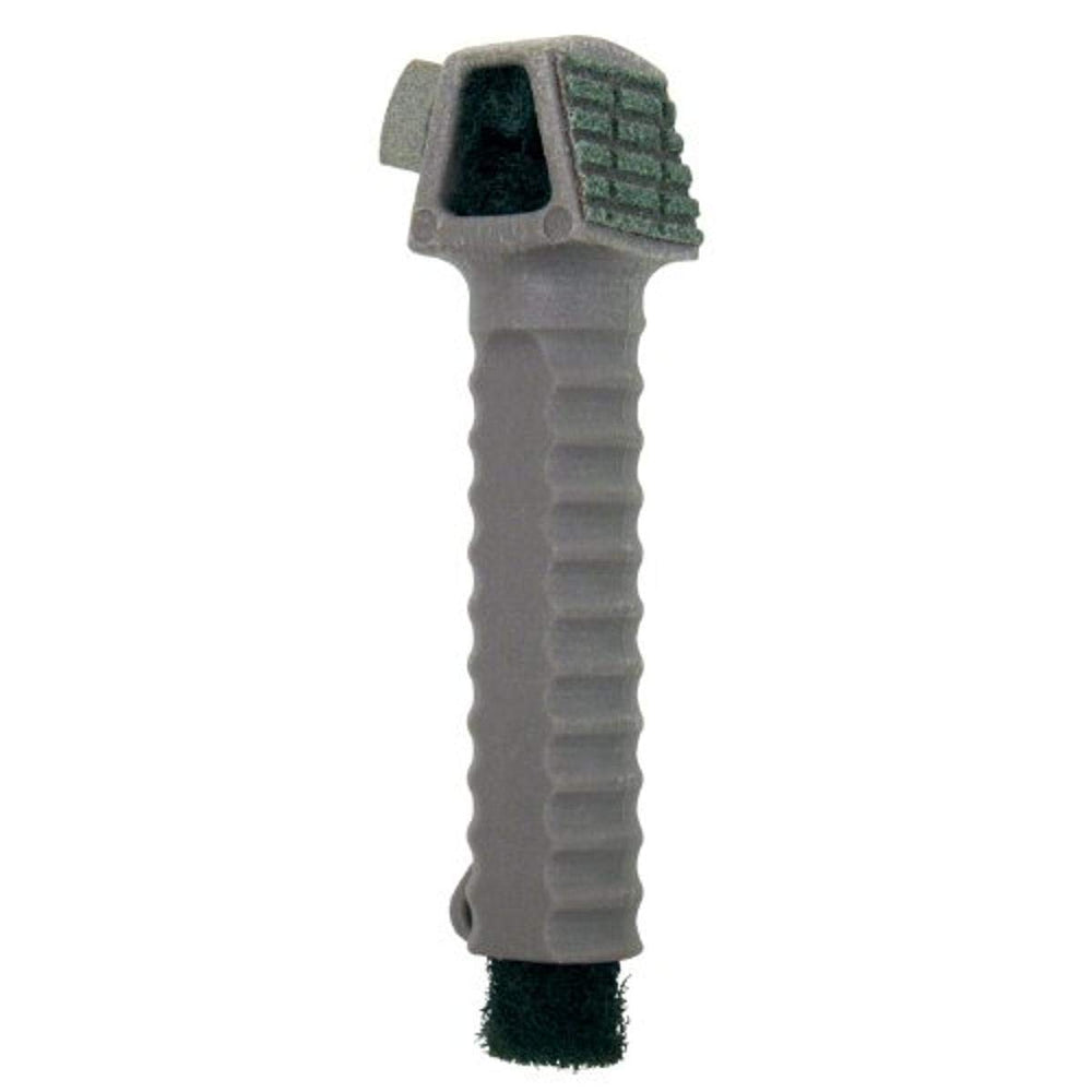 PRIMOS Slick Stick cleaning a striker for consistent sound in the field.