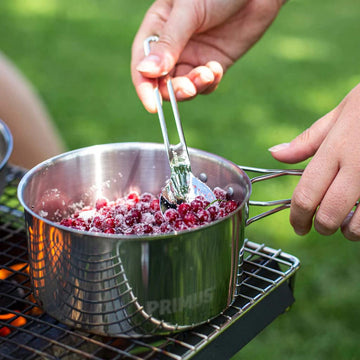 Primus Campfire Cookset large storage bag keeps components organized.
