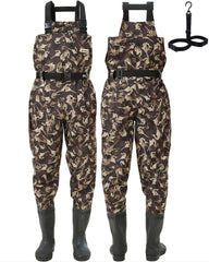 Pristis Taslan waders close-up shows 2-layer waterproof fabric for dry, comfortable wear.