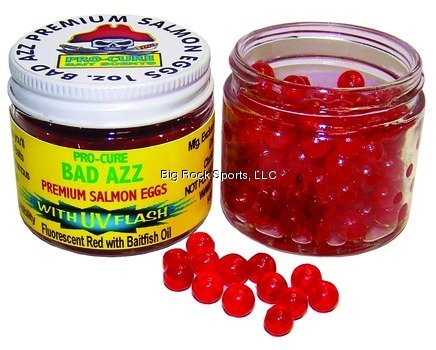 Pro-Cure Bad Azz UV Flash Salmon Eggs with UV-enhanced scent attract fish effectively.