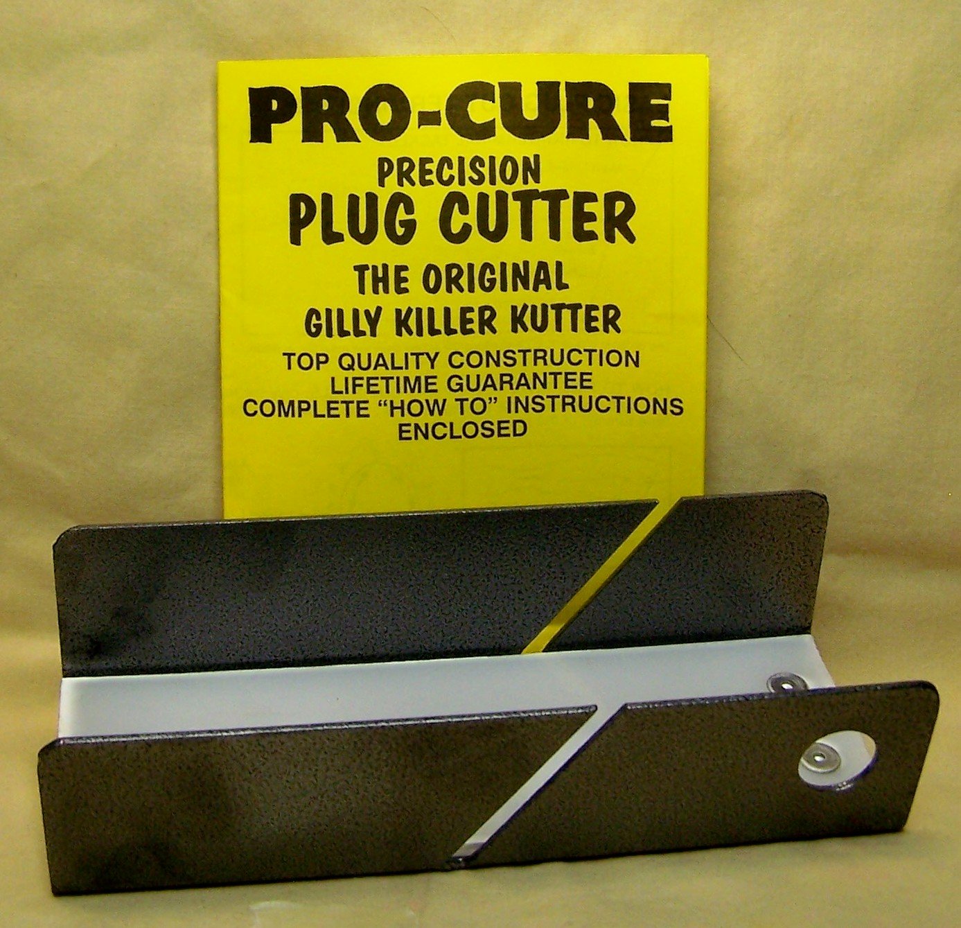 Pro-Cure Gilly Killer Kutter angle detail highlights compound angles for consistent cuts.