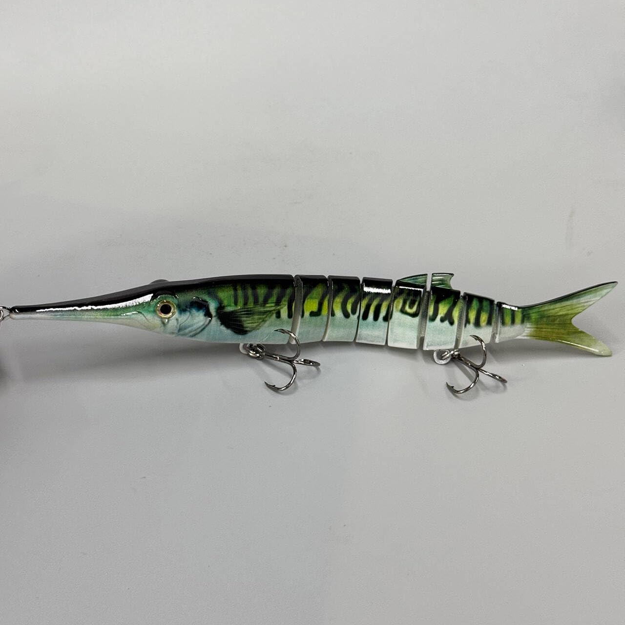 Long casting big bass lure with sharp hooks