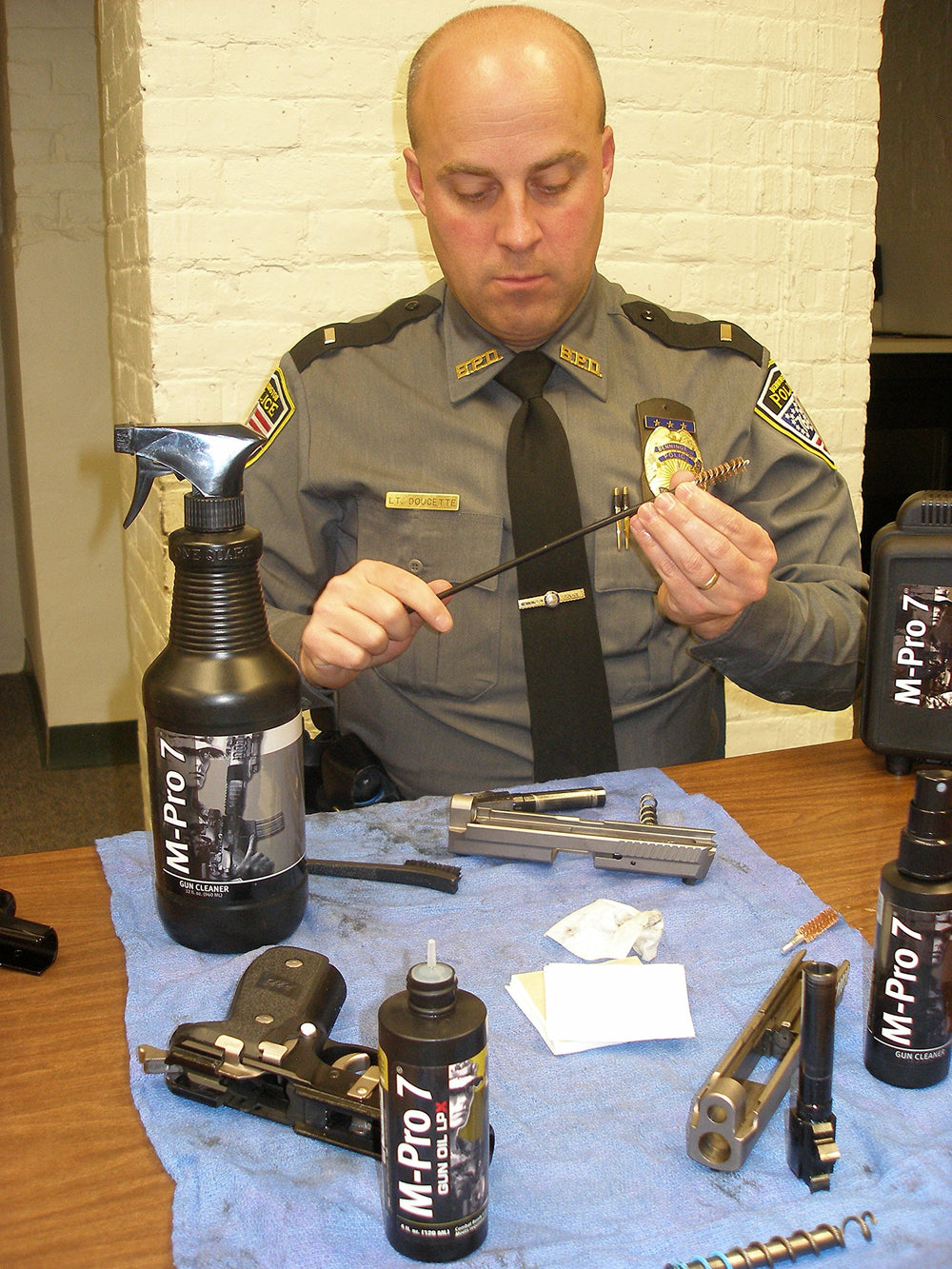 Prom Pro7 gun cleaner with embedded-carbon bore conditioning context