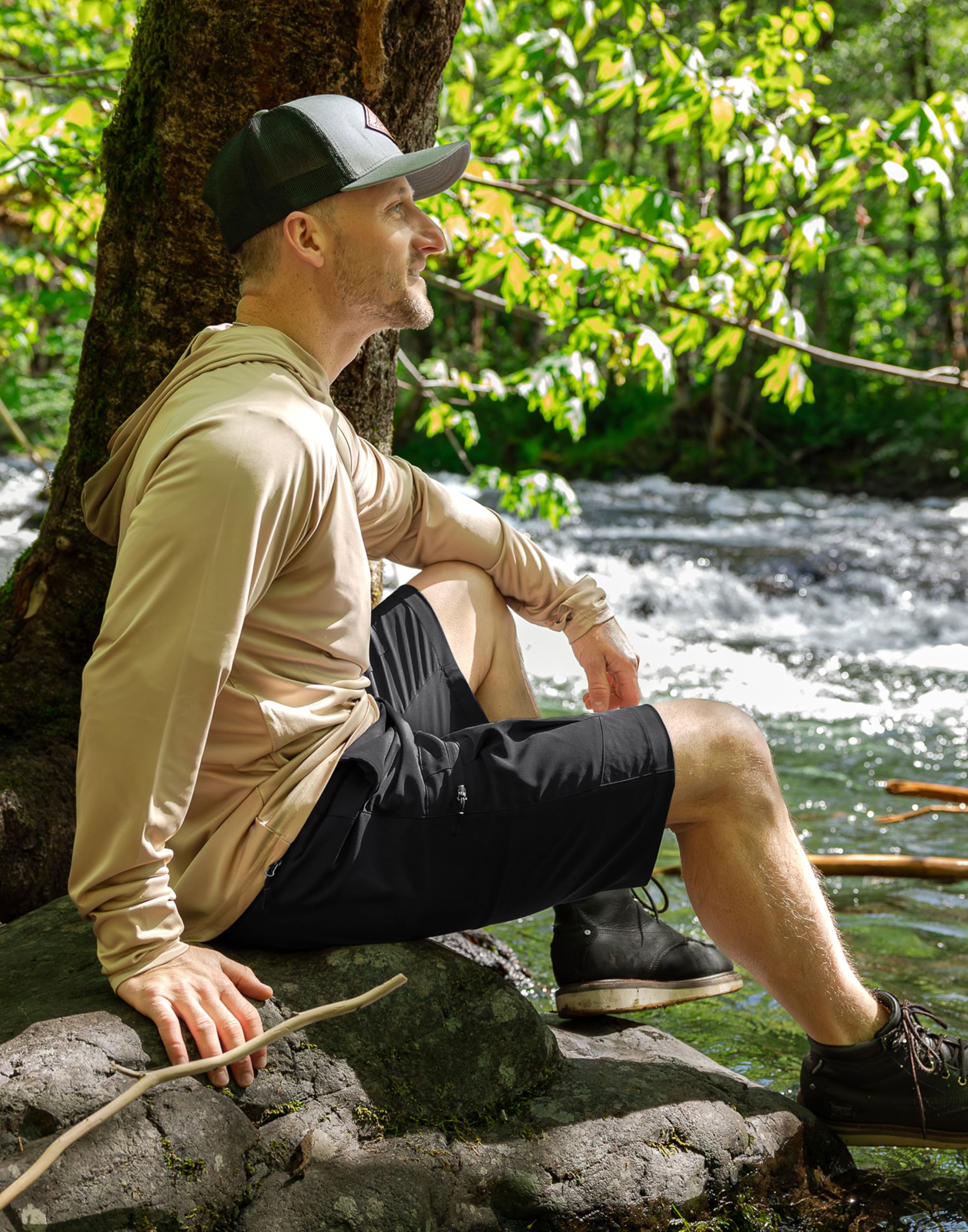 Pudolla men's hiking shorts on trail scene convey versatile outdoor daily wear.