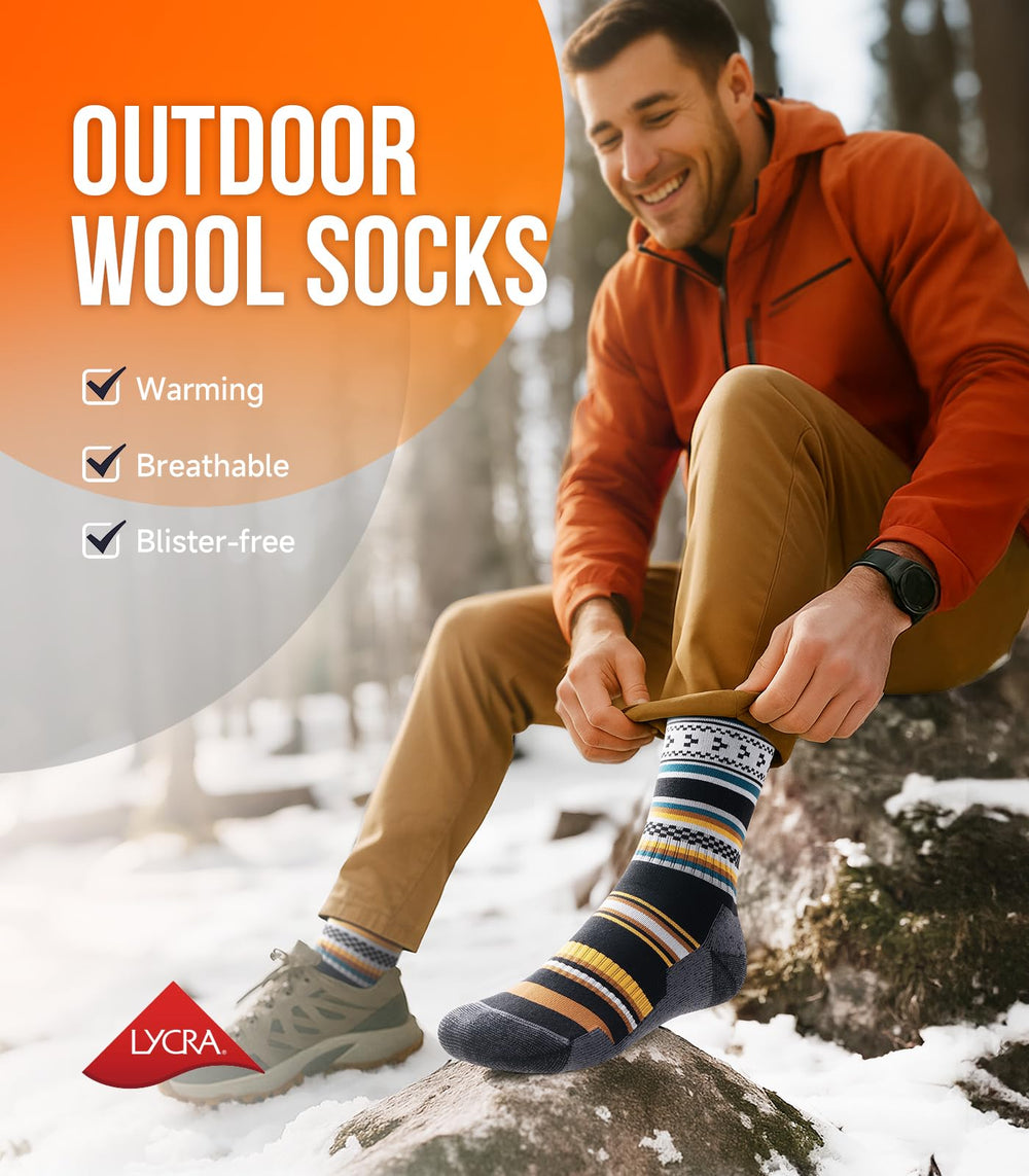 PULIO Merino Wool Socks worn hiking demonstrate versatile warmth and blister prevention.